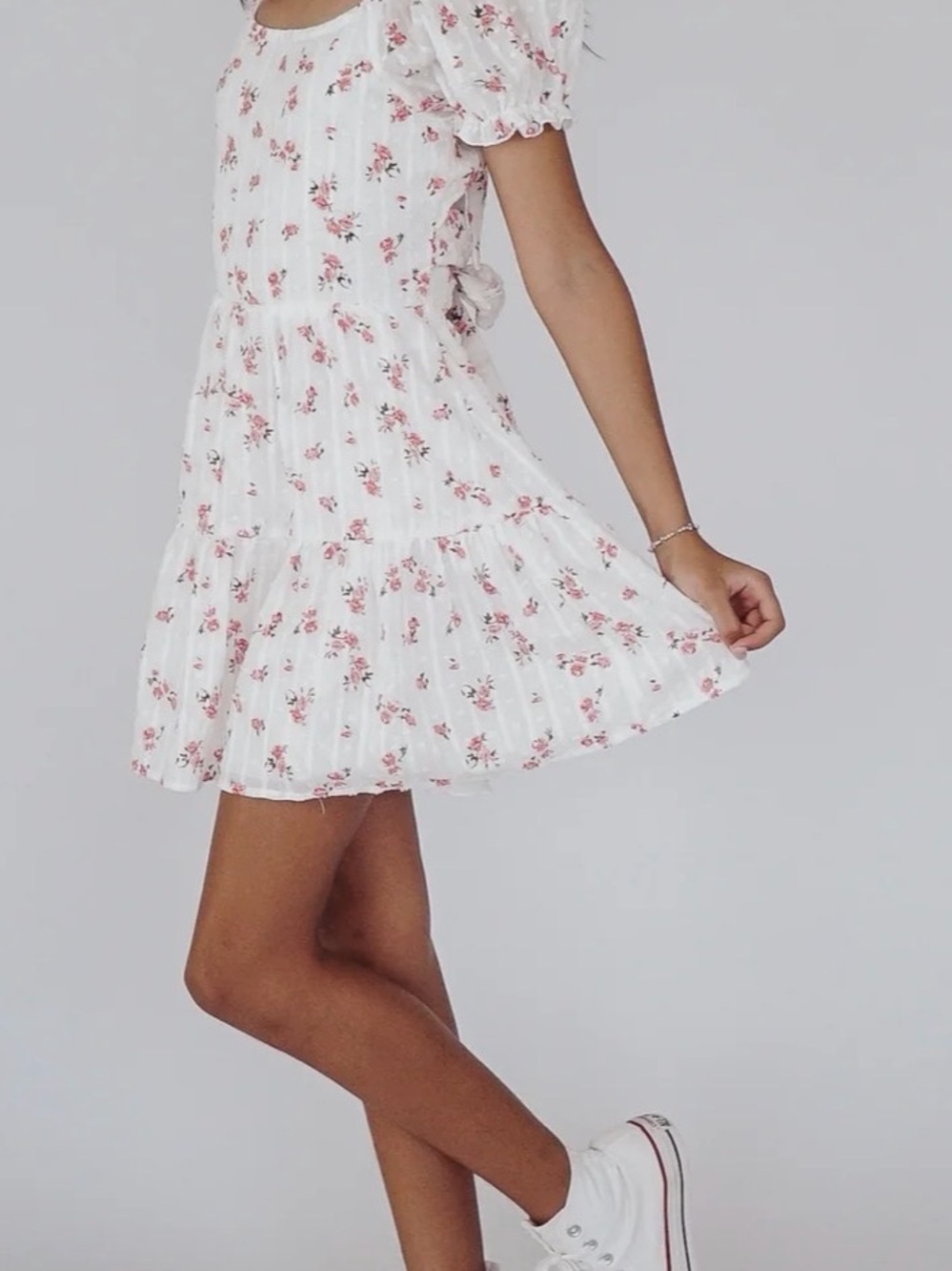 Flowers by Zoe White Mini Dress with Pink Floral Print puff sleeve tie back nwot